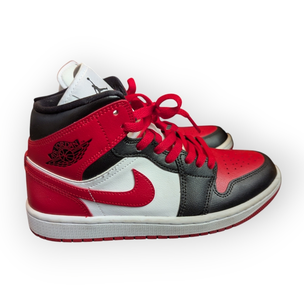 Air Jordan 1 Mid Women's Size 7.5 EUC Genuine Red White Black